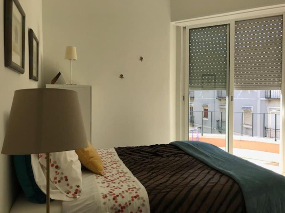 Cosy 2 Bedrooms Apartment In Arroios - Ssl 3A Лиссабон Экстерьер фото